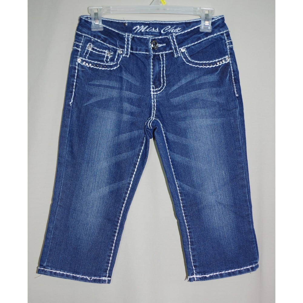 Miss Chic USA Women's Size 5 Blue Denim Capri Jeans Rhinestone Cross M390